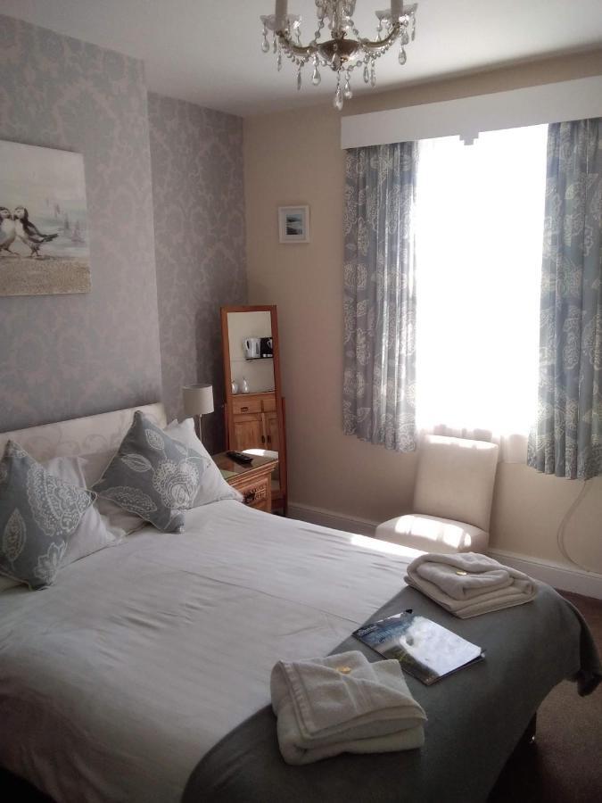 Esplanade Gardens B&B スカーバラ エクステリア 写真